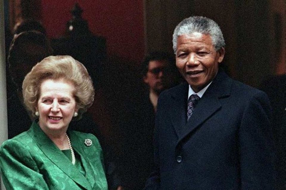 4. júlí 1990. Margaret Thatcher ásamt Nelson Mandela í London.