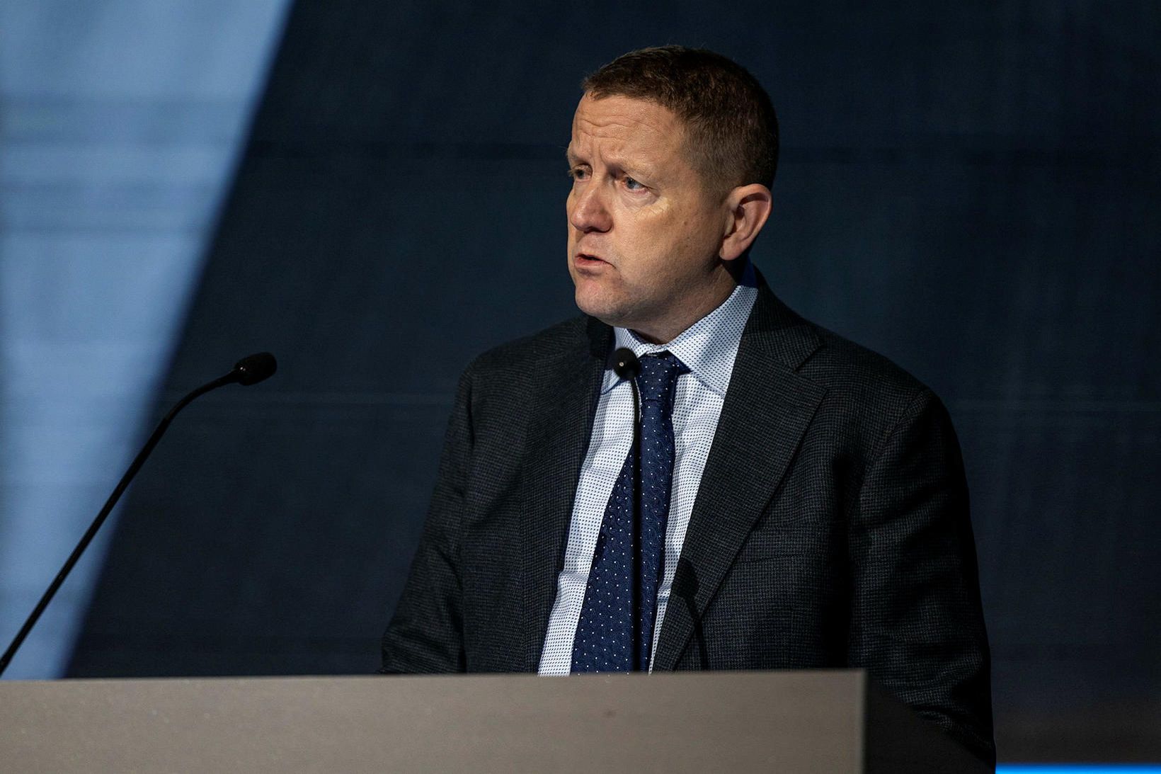 Vill samvinnu í stað skattlagningar