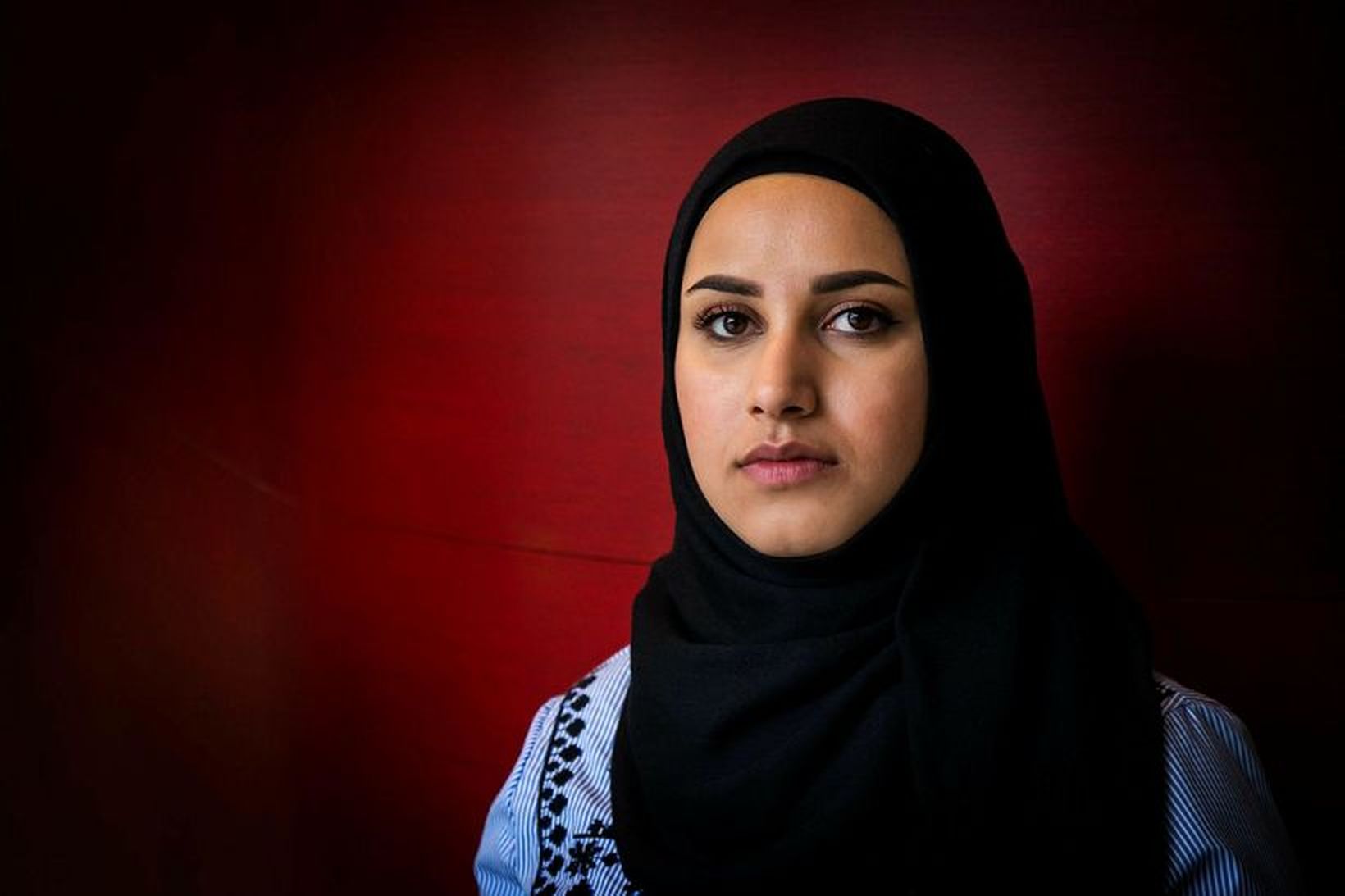 Faten Mahdi Al-Hussaini, 22 ára þáttastjórnandi NRK í Noregi. Sú …