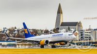 Max 8 þota Icelandair lendir á Reykjavíkurvelli