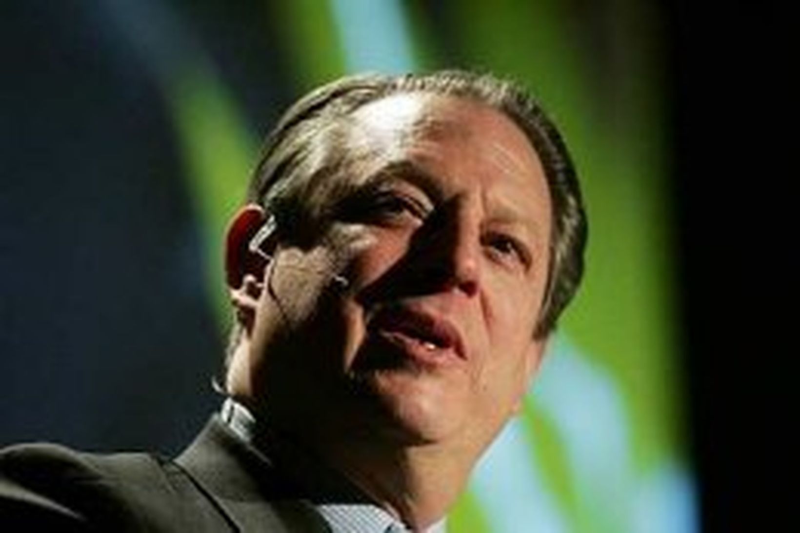 Al Gore, fyrrum varaforseti Bandaríkjanna, deilir friðarverðlaunum Nóbels með loftslagsnefnd …