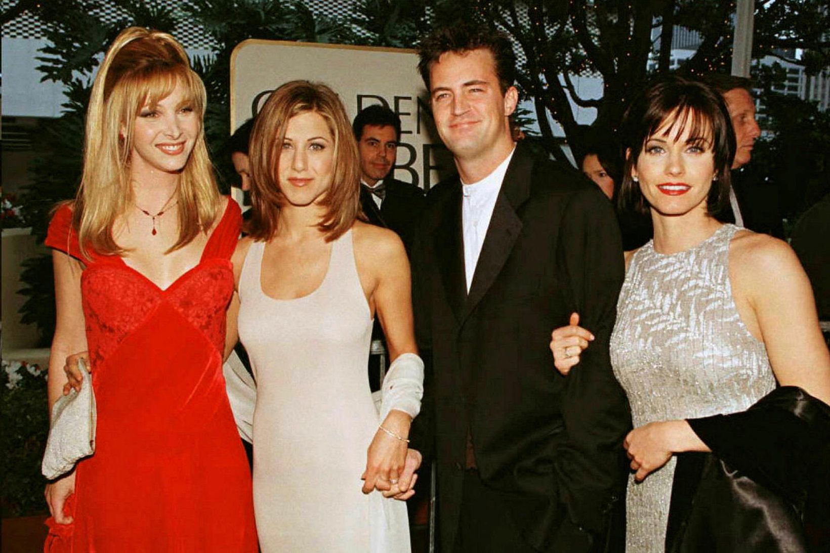 Friends-stjörnurnar Lisa Kudrow, Jennifer Aniston, Matthew Perry og Courtney Cox …