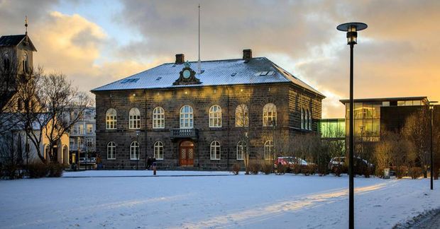 Afgreiðsla búvörulaganna var ekki í samræmi við stjórnarskrá samkvæmt héraðsdómi.