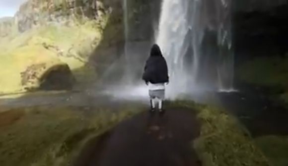 Bieber með myndband frá Íslandi