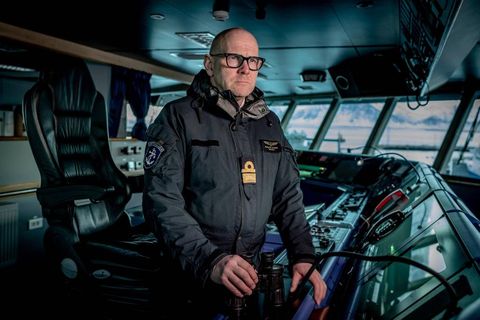 Georg Kr. Lárusson forstjóri Landhelgisgæslunnar segir að Gæslan hafi ekki efni á að kaupa olíu …