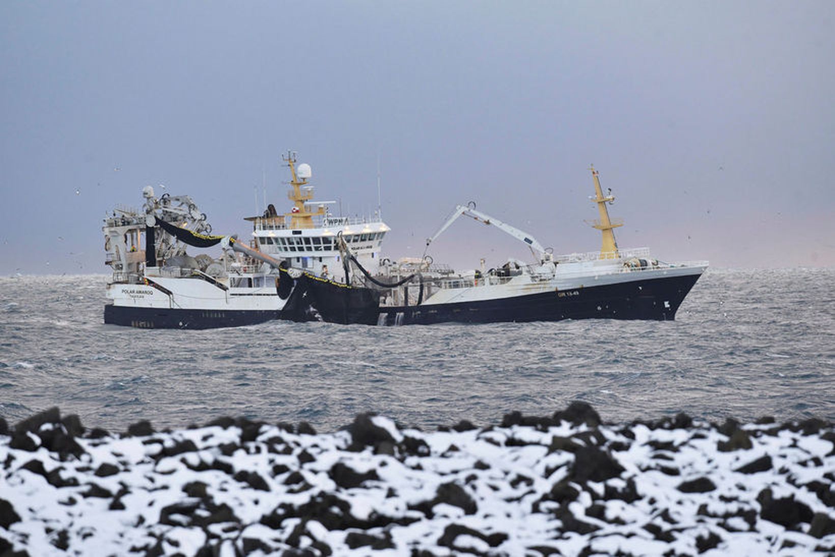 Grænlenska skipið Polar Amaroq við Reykjanes í fyrravetur. Í gær …