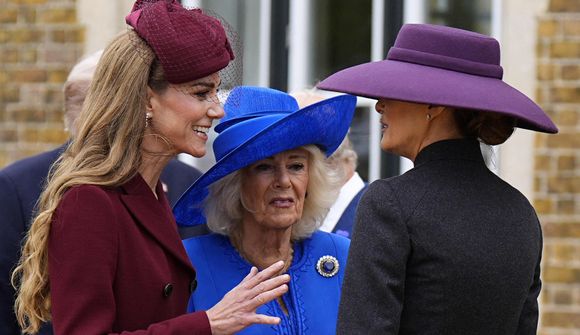 Katrín og Melania mættu í stíl