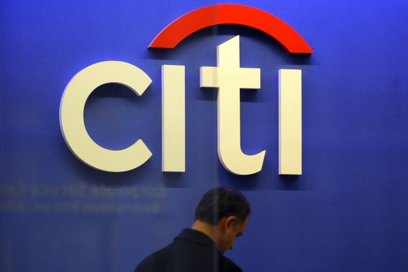 Citigroup samþykkti að breiða 730 milljón dollara í sáttabætur.