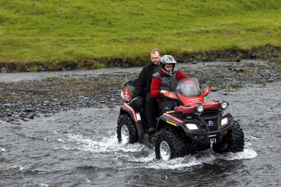 Leitað í Bleiksárgljúfri laugardaginn 28. júní 2014