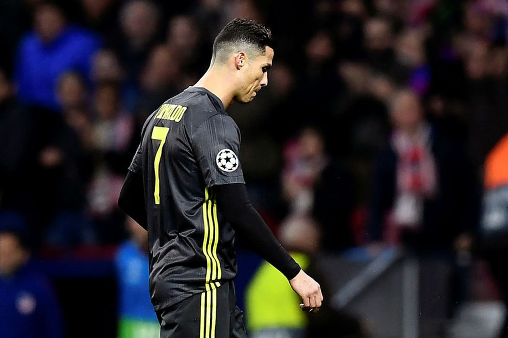 Cristiano Ronaldo átti ekki gott kvöld í gær.