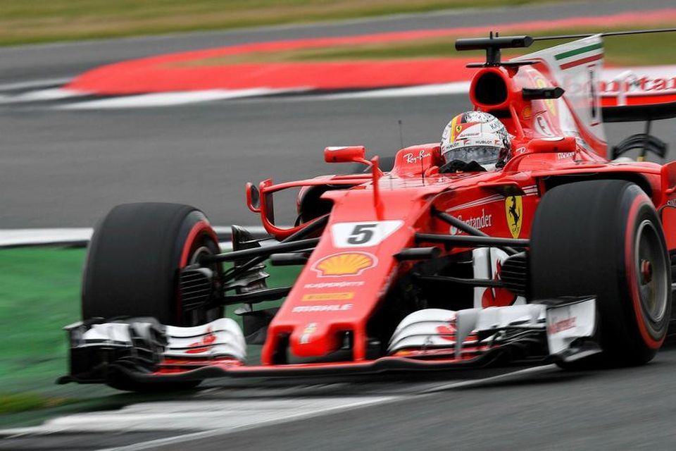 Sebastian Vettel var mjög nálægt Lewis Hamilton að tíma í morgun.