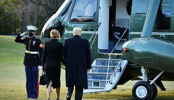 Trump skildi eftir bréf til Bidens