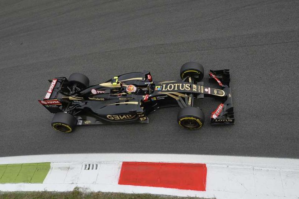 Pastor Maldonado á Lotus á seinni æfingunni í Monza en þar náði hann áttunda besta …