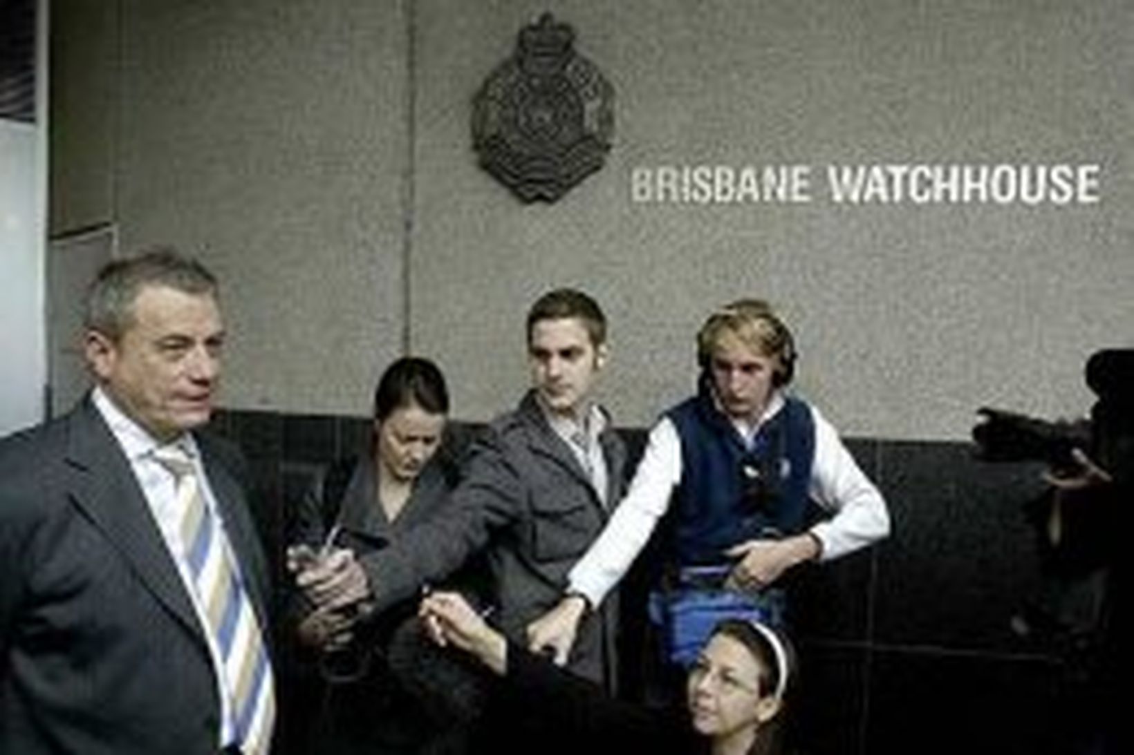 Peter Russo, lögmaður Mohammed Haneef, yfirgefur fangelsið í Brisbane þar …
