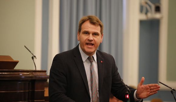Árni Páll boðar liðssöfnun