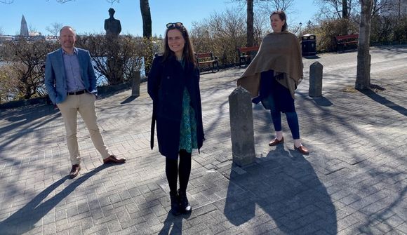 Beint: Landsfundur VG