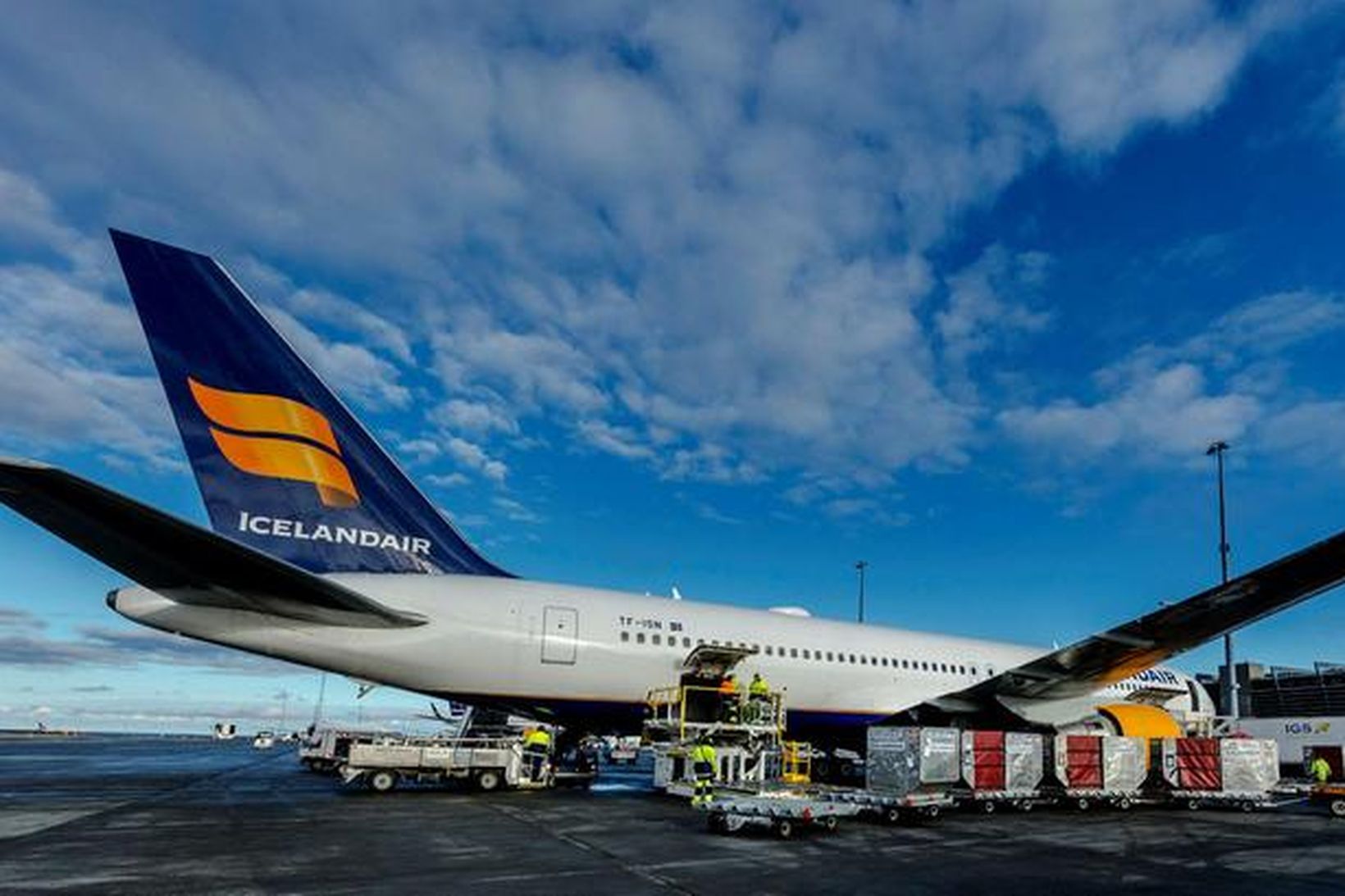 Heildareignir Icelandair Group námu 1,2 milljörðum bandaríkjadala við lok fyrri …