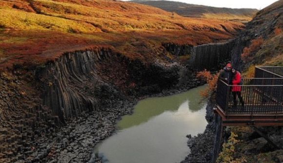 Sjáðu Stuðlagil í haustlitunum