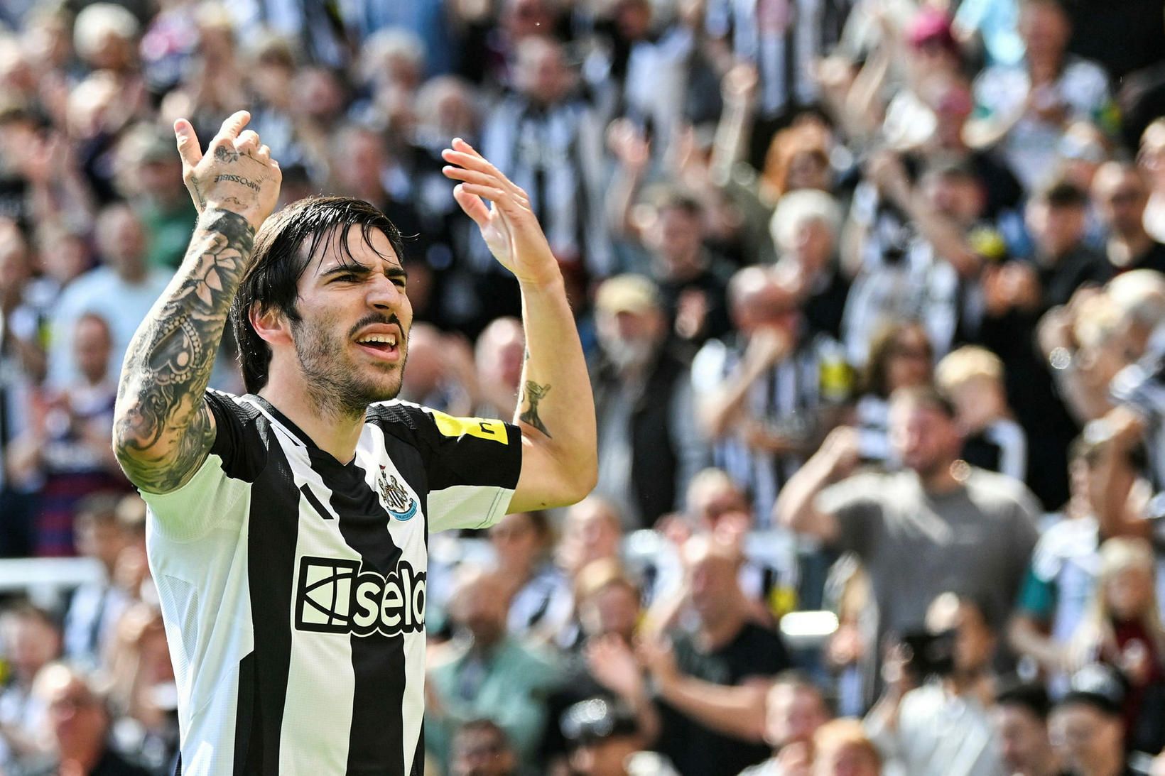Sandro Tonali skoraði fyrra mark Newcastle.