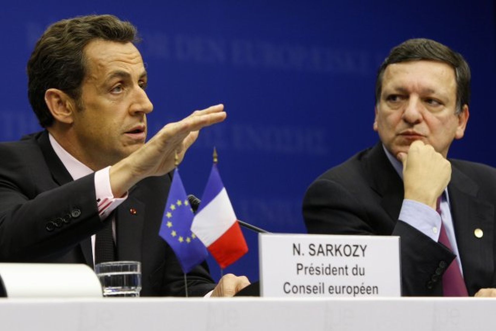 Nicolas Sarkozy, forseti Frakklands og José Manuel Barroso, forseti framkvæmdastjórnar …