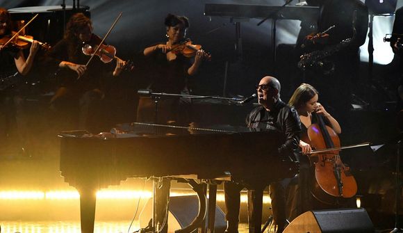 Laufey spilaði með Billy Joel á Grammy-verðlaunahátíðinni