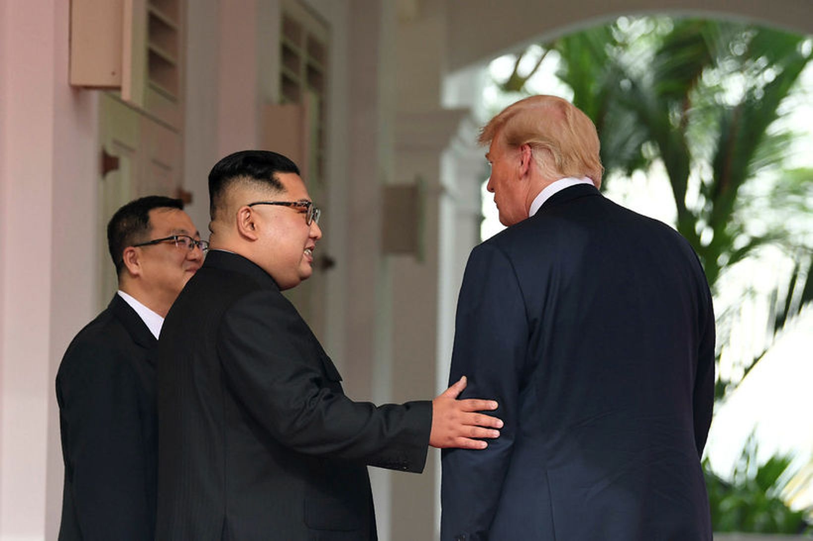Trump og Kim hittust á sögulegum fundi í Singapore í …