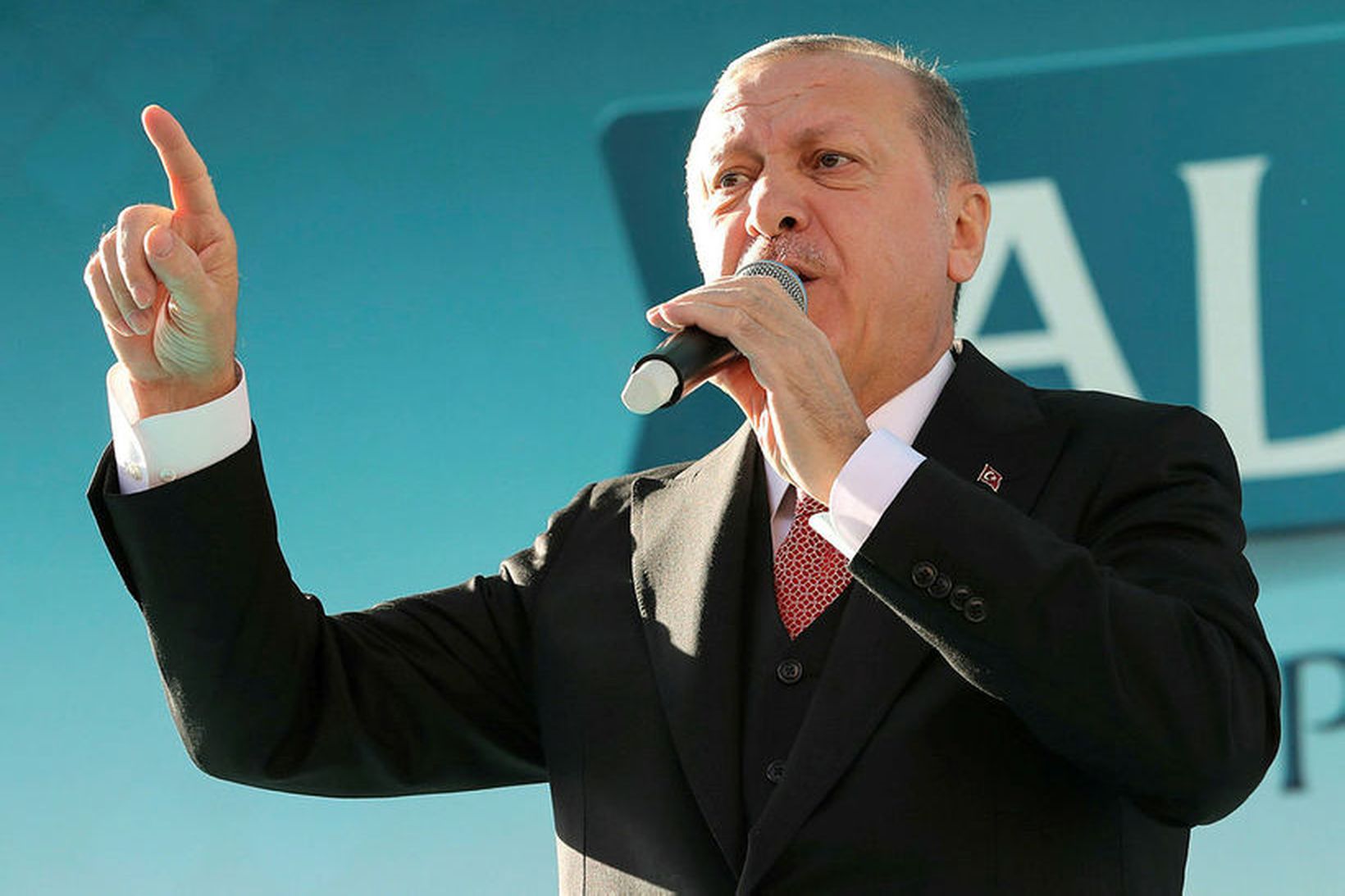Recep Tayyip Erdogan Tyrklandsforseti heldur ræðu á dögunum.