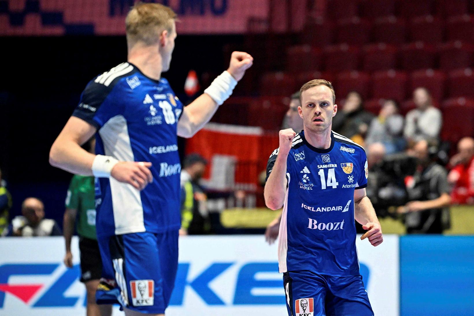 Ísland upp um tvö sæti eftir árangurinn á EM