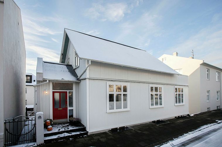 Gorgeous 100 year old home for sale in central Reykjavik - Iceland Monitor