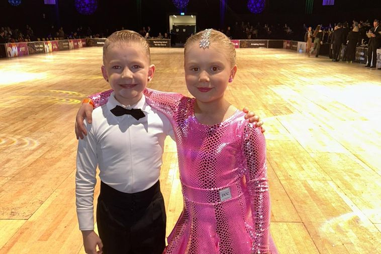 7-year-old Icelanders are double winners