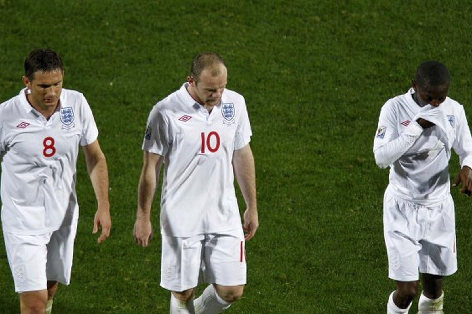 Frank Lampard, Wayne Rooney og Shaun Wright-Phillips ganga af velli …