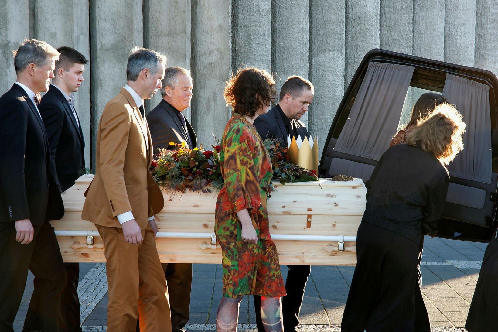 Útför Svavars Péturs Eysteinssonar var gerð frá Hallgrímskirkju í dag.