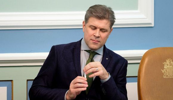 Drögum fjárlaganefndar breytt