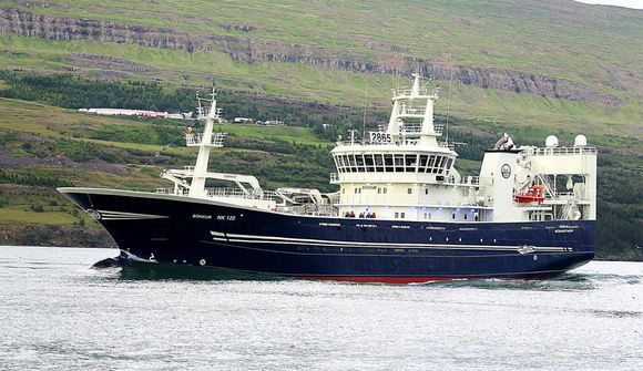 „Stórblæðir um hver mánaðamót“