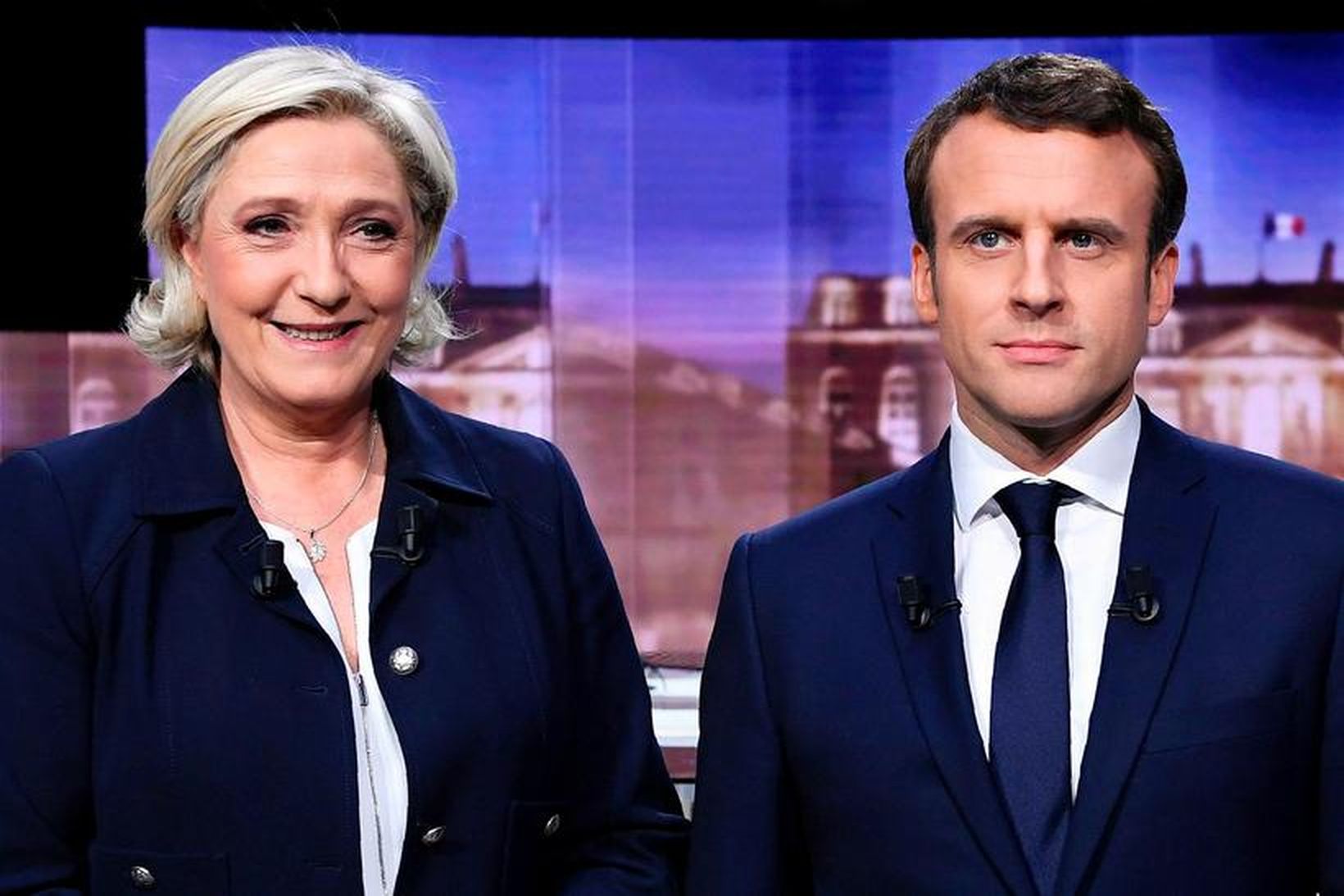 Forsetaframbjóðendurnir Marine Le Pen og Emmanuel Macron spöruðu ekki lýsingarorðin.