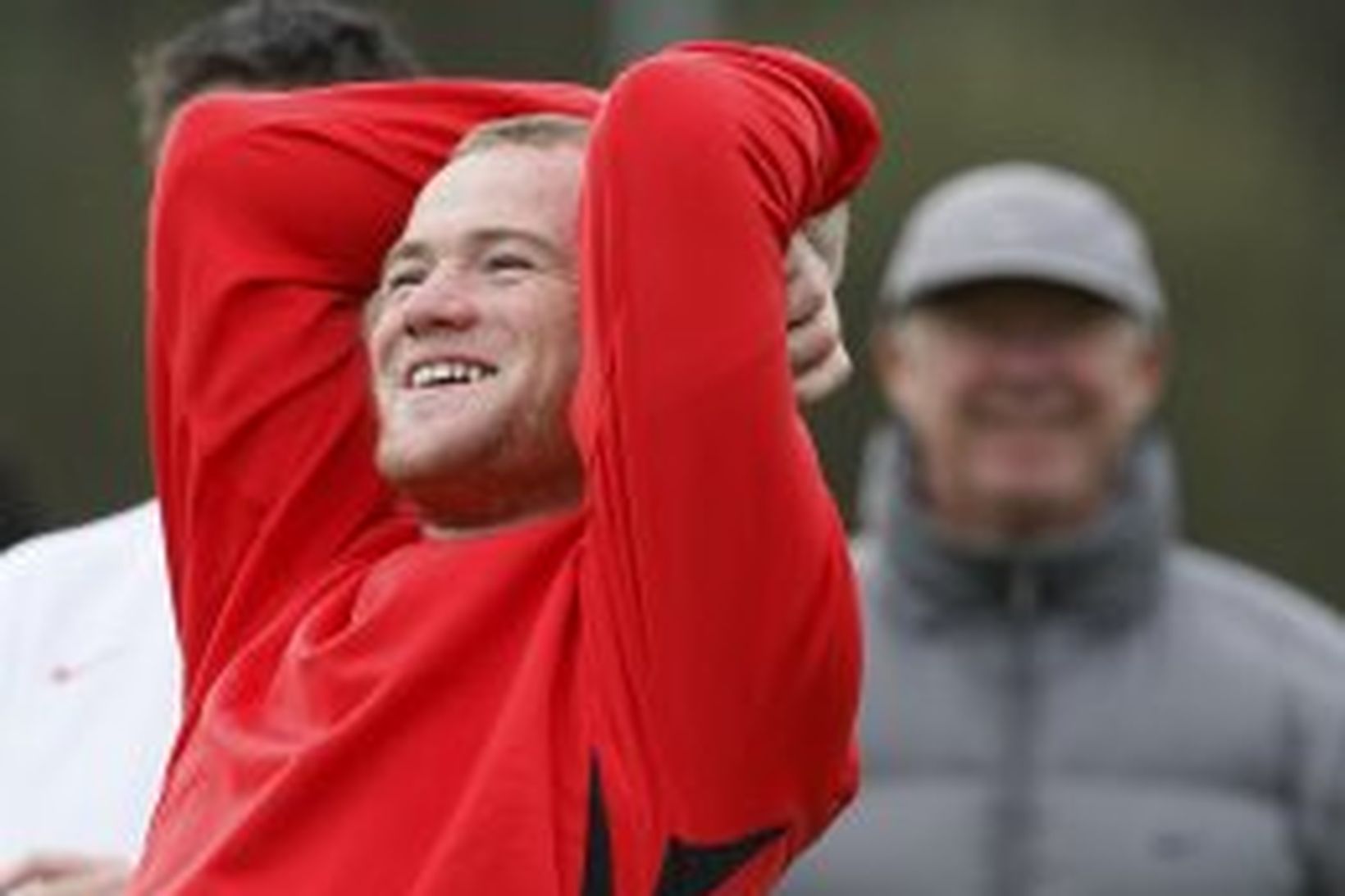 Wayne Rooney skoraði tvö mörk í fyrri hálfleik.