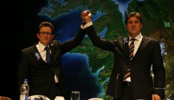Þurfum nýtt sverð