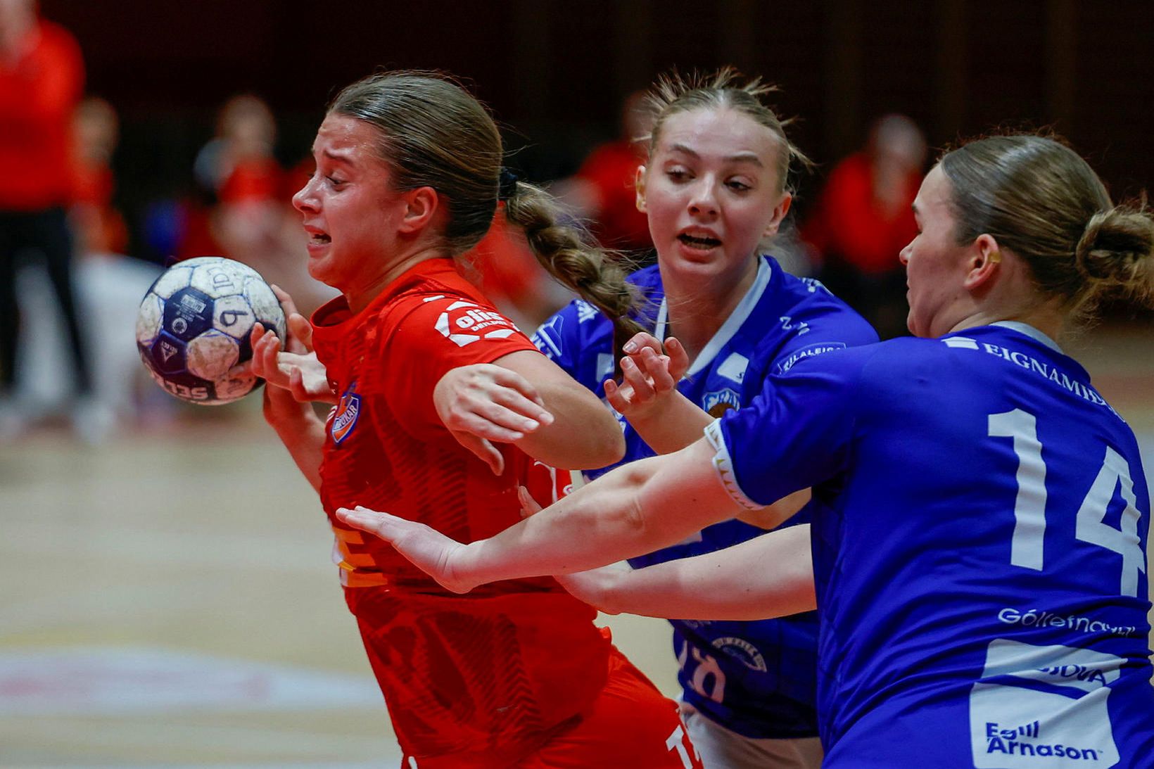 Haukar sneru taflinu við í seinni hálfleik