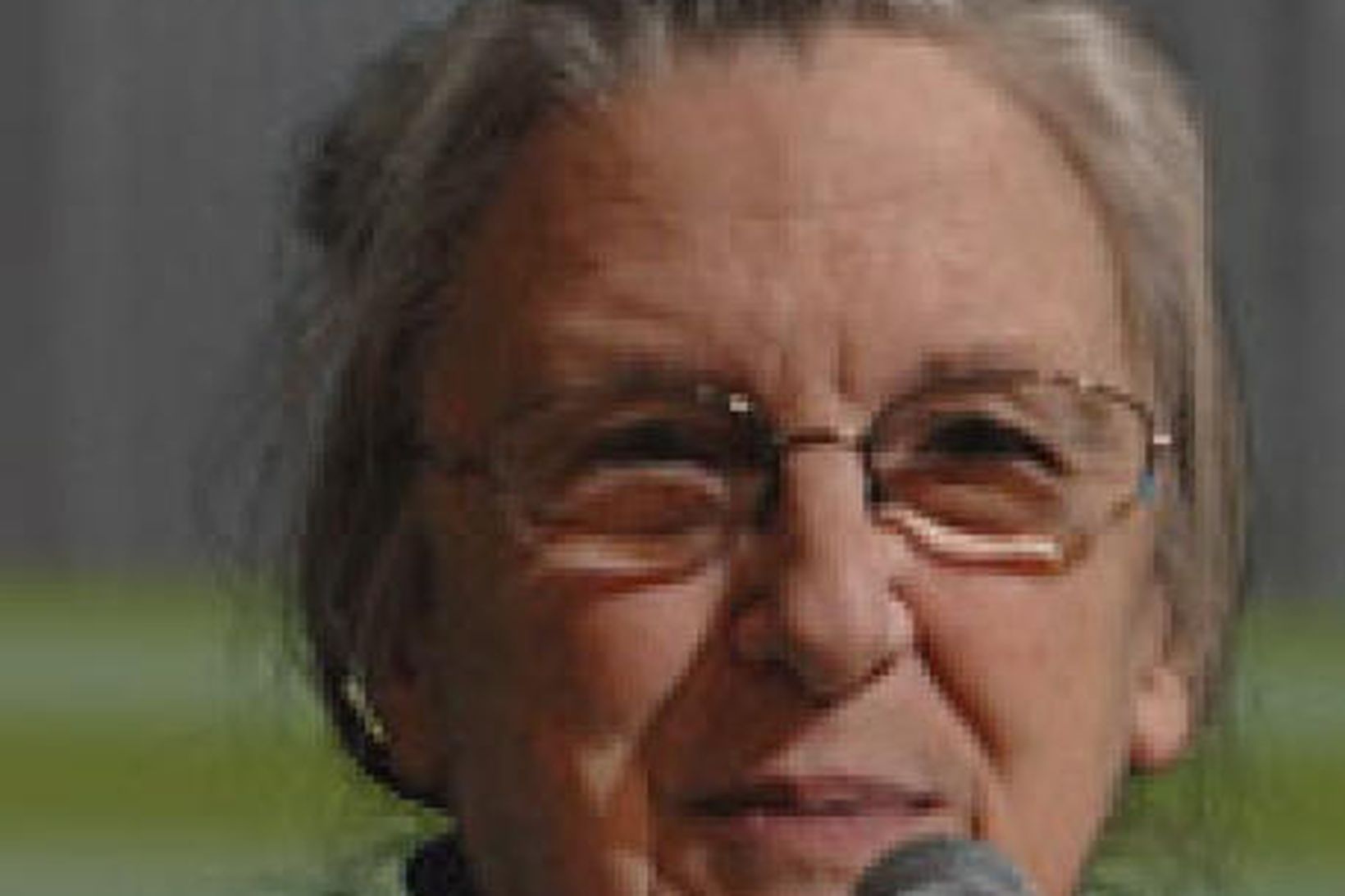 Elinor Ostrom.