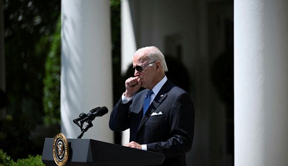 Joe Biden greindist aftur með kórónuveiruna