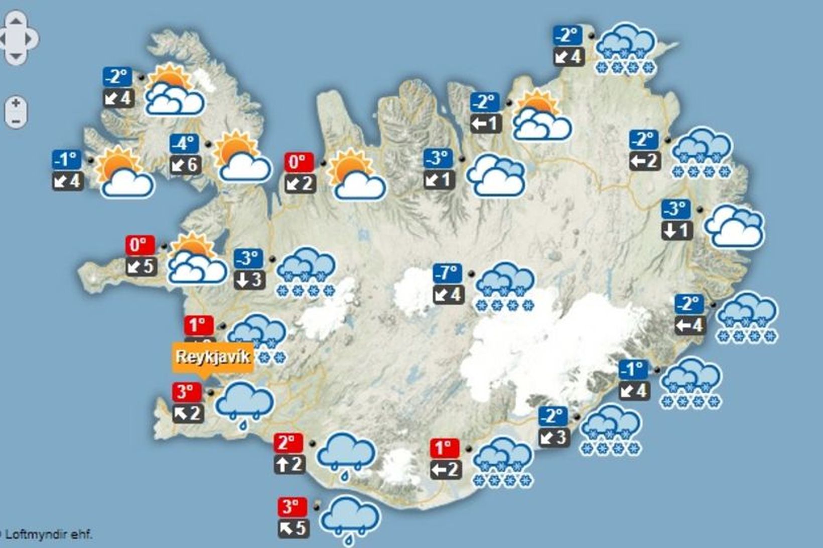 Ferðalangar eru hvattir til að fylgjast með færð á vegum.