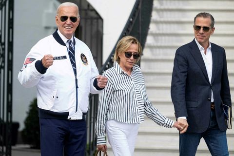 Joe Biden Bandaríkjaforseti, systir hans, Valerie Biden Owens, og Hunter Biden.