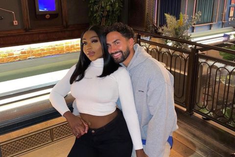 Whitney Adebayo og Lochan Nowacki.