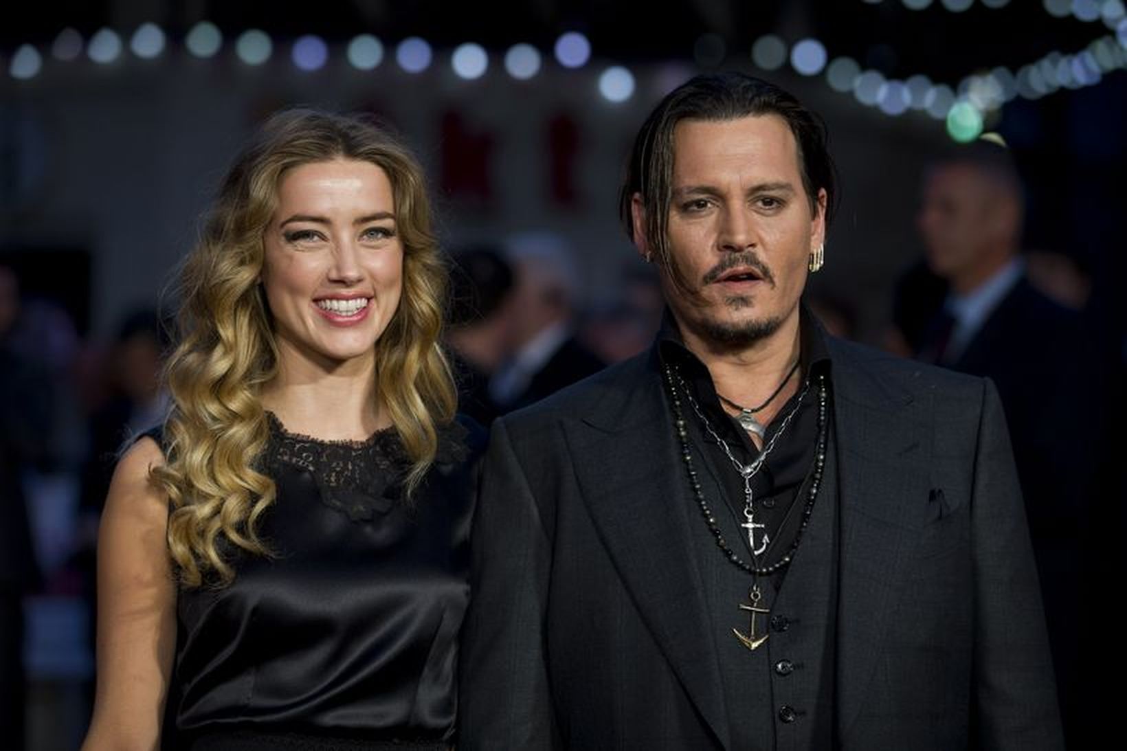 Hjónin Amber Heard og Johnny Depp eru sögð vera komin …