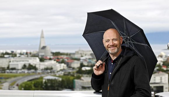 „Hann gaf mér ofboðslega fallegt hálsmen með hjarta“