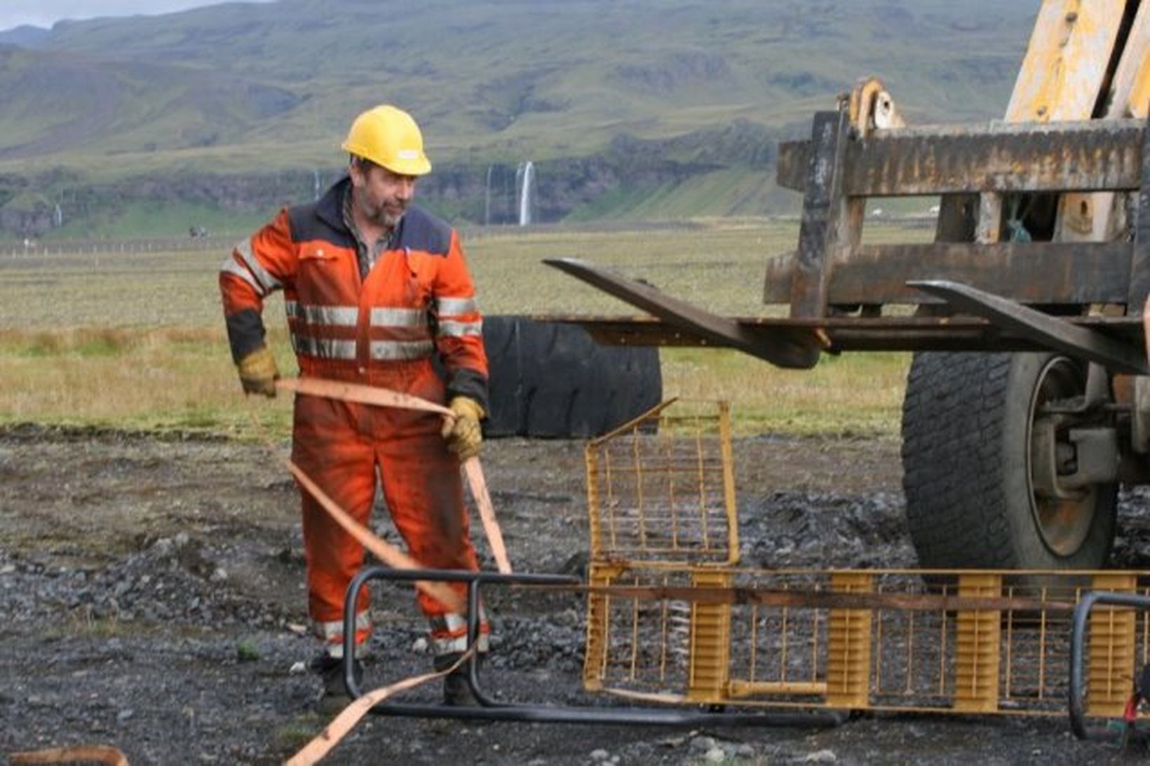 Framkvæmdir munu halda áfram við Landeyjarhöfn.