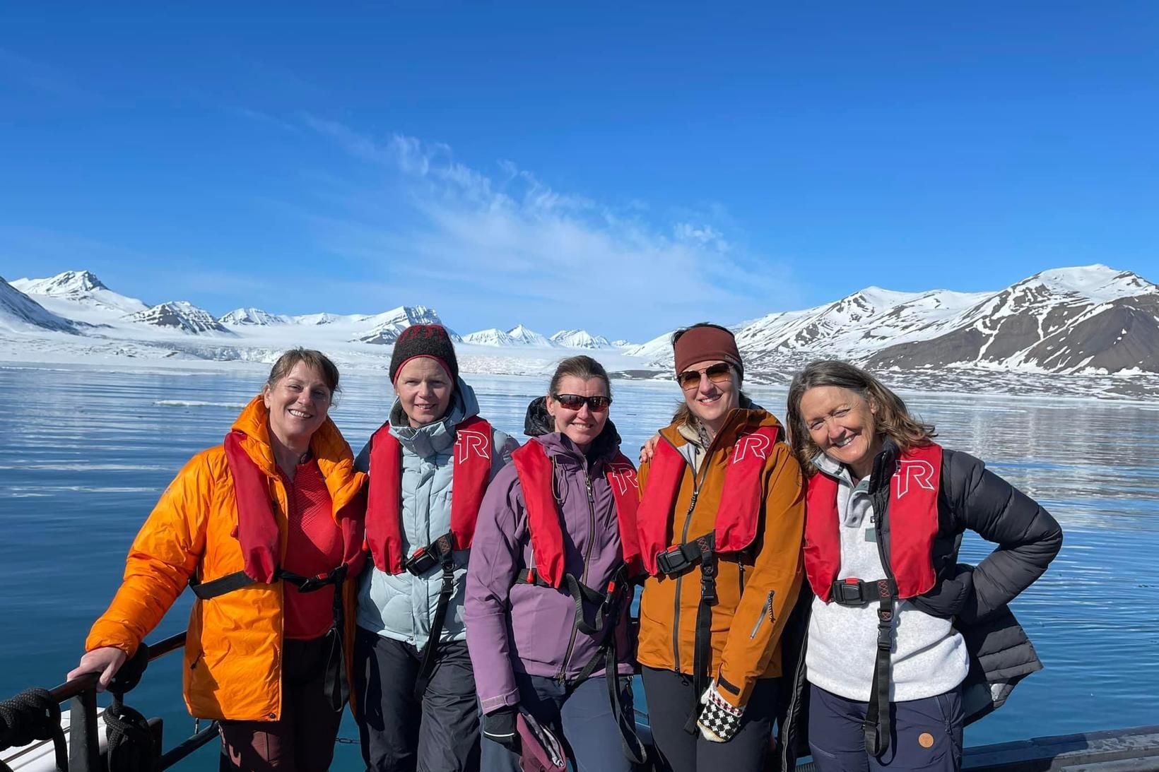 Guðmunda Elíasdóttir, Jórunn Atladóttir, Elsa Valsdóttir, Sigríður Lárusdóttir og Bjarnþóra …