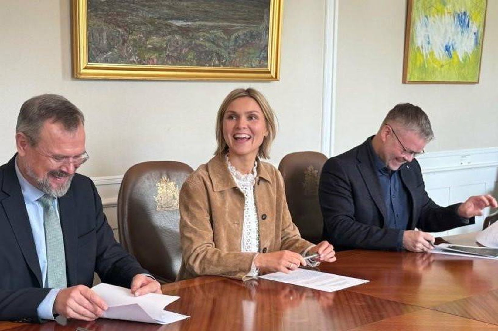 Taka við staðarhaldinu á Hólum