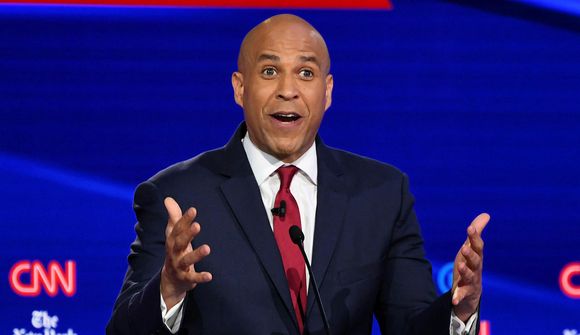 Booker heltist úr lestinni