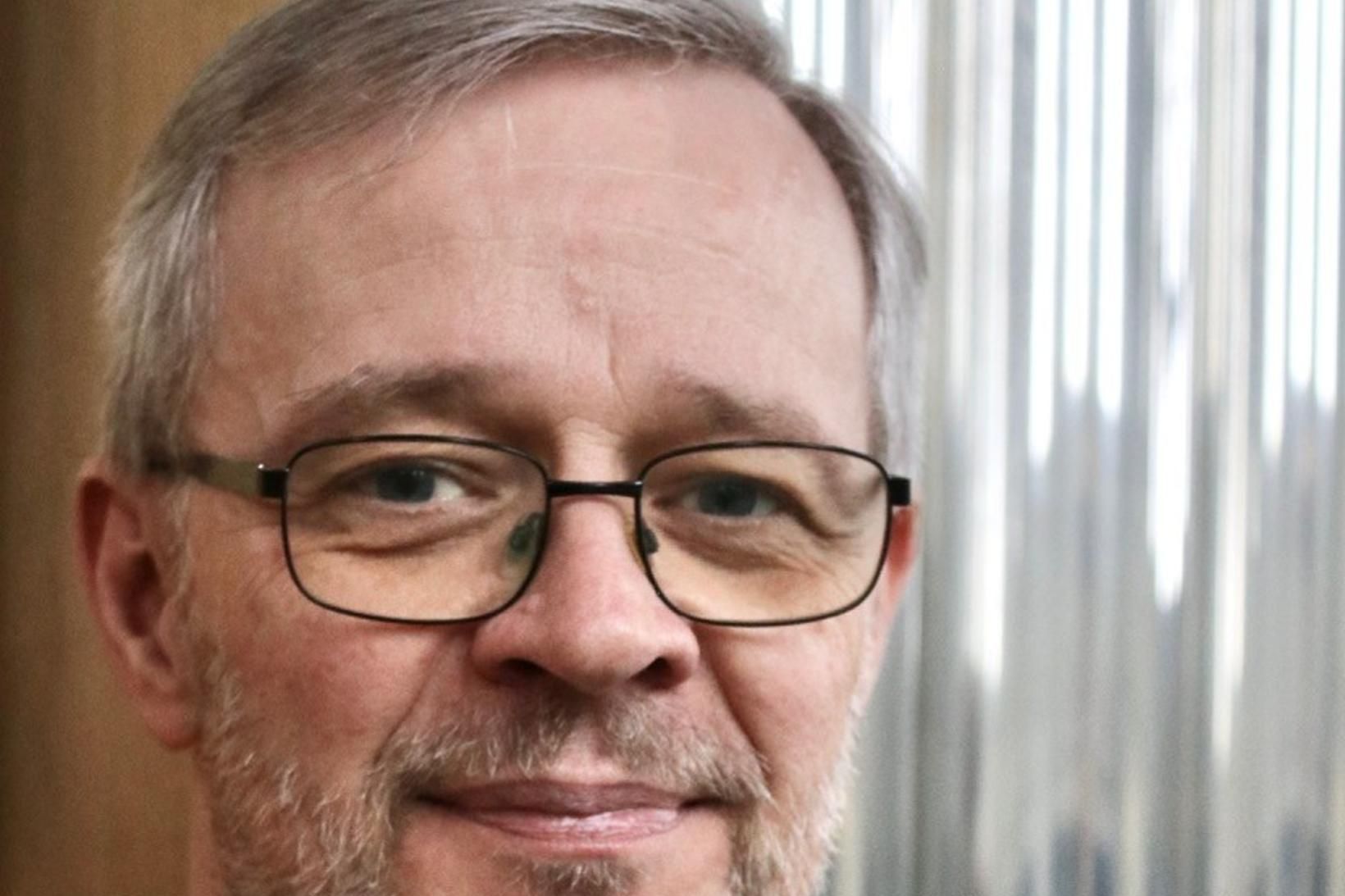 Björn Steinar leikur í Notre Dame